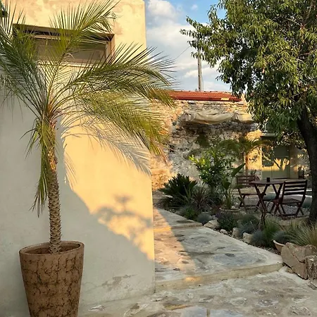 Holiday home Cesmekoeyici Evleri Tas Ev No2 *